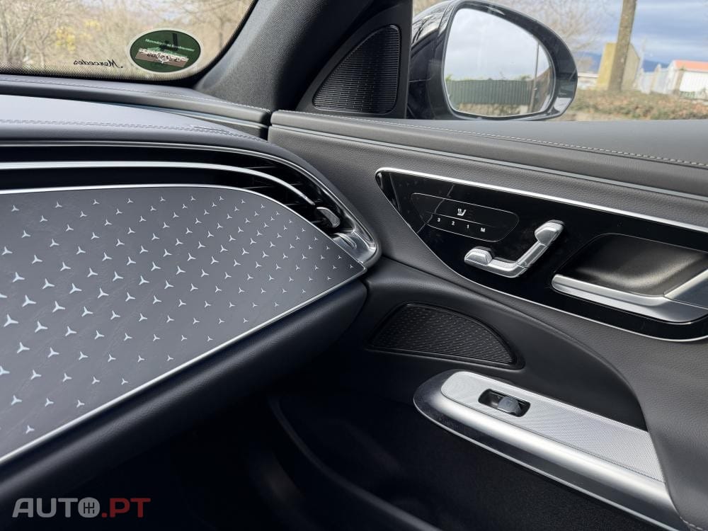 Mercedes-Benz E 300 e AMG Line