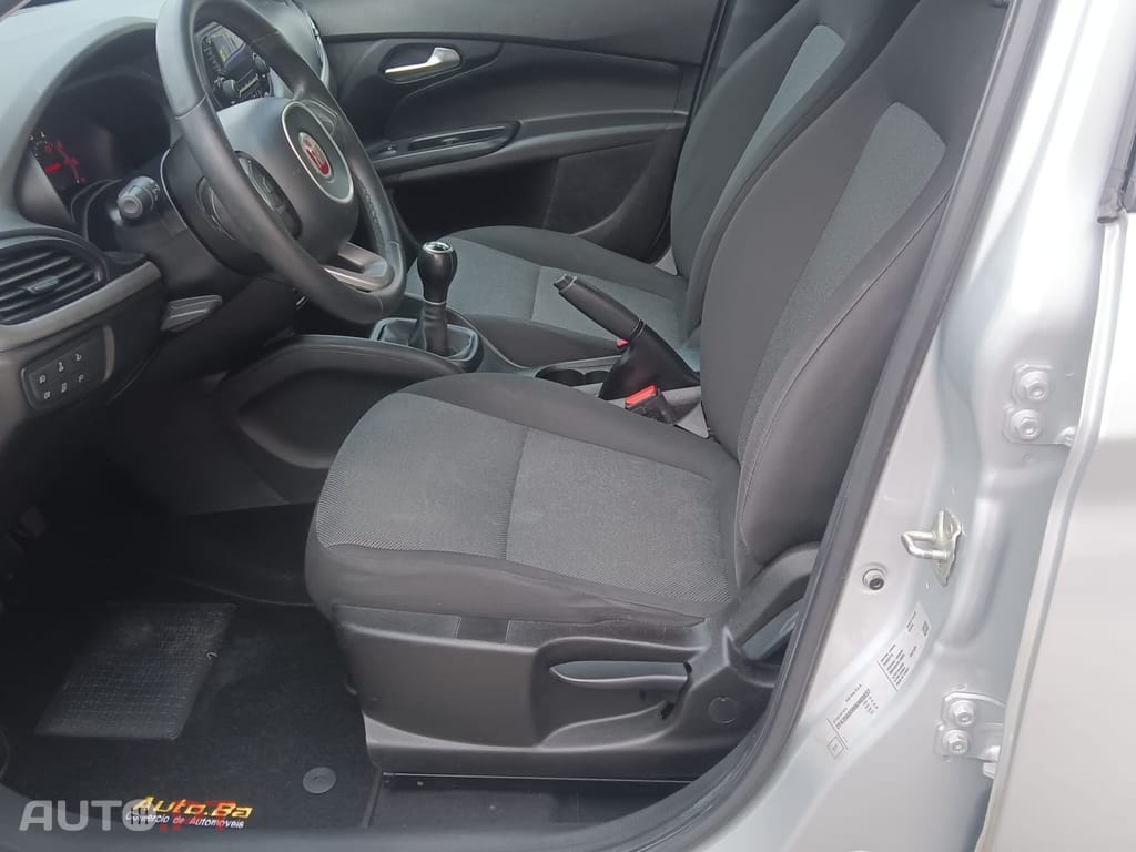 Fiat Tipo 1.3 M-Jet Pop