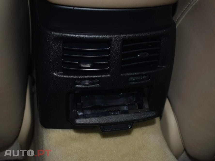 Lexus IS 220