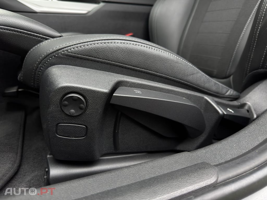 BMW 320 e Touring Line Sport Auto