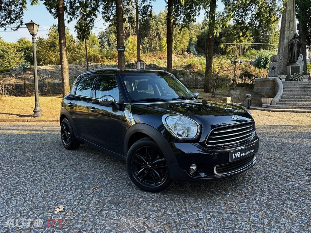 MINI Countryman One D