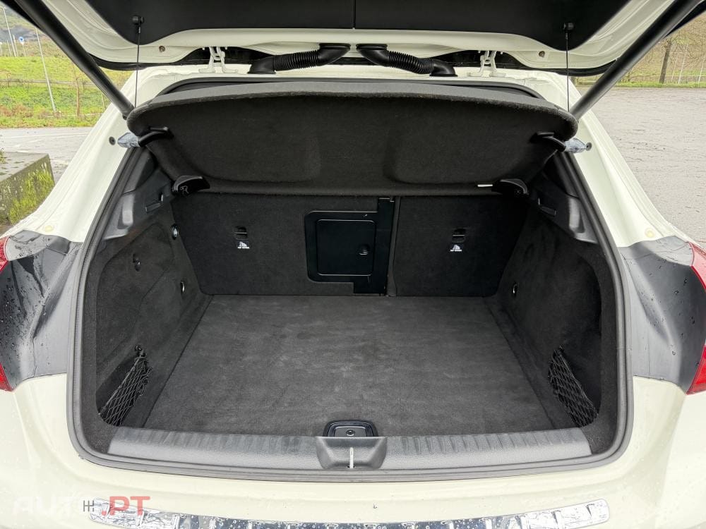 Mercedes-Benz GLA 220 d AMG Line