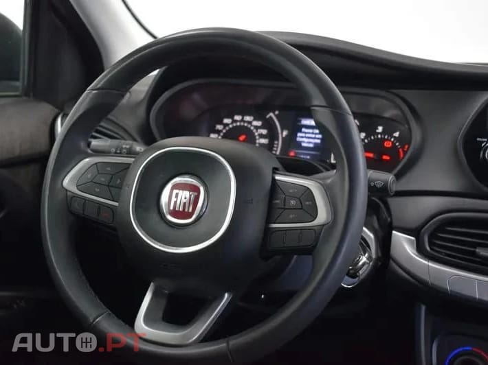Fiat Tipo 1.3 M-Jet Street