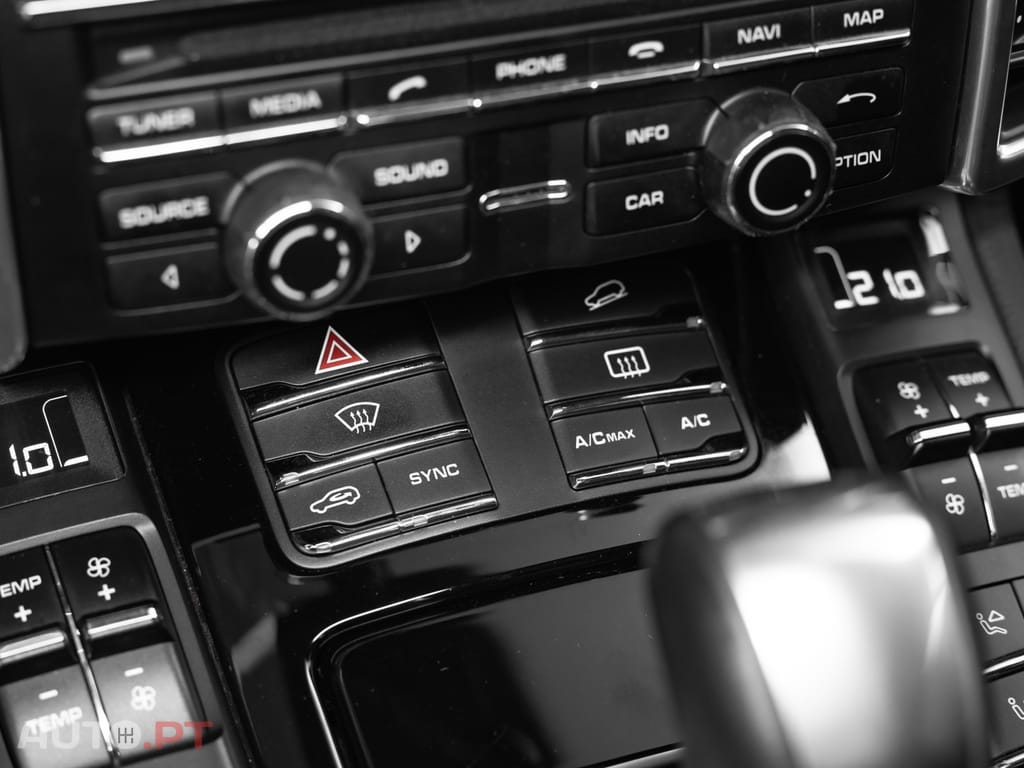 Porsche Cayenne S E-Hybrid