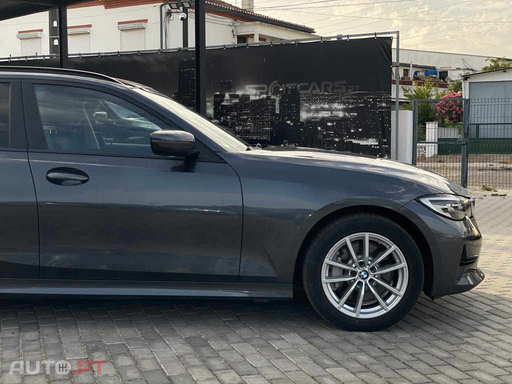 BMW 330 e Touring Corporate Edition Auto
