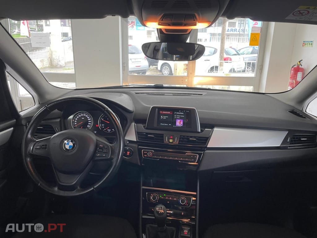 BMW 216 d Line Luxury