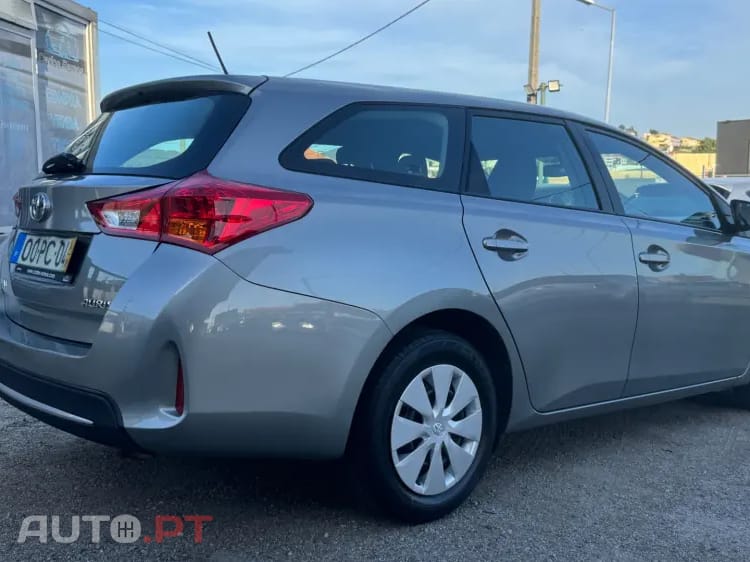 Toyota Auris Touring Sports 1.4 D-4D Active+AC