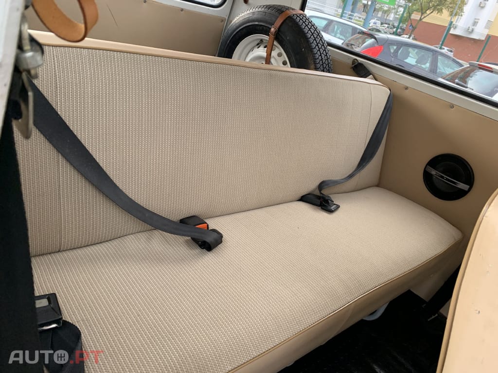 Volkswagen Transporter Kombi