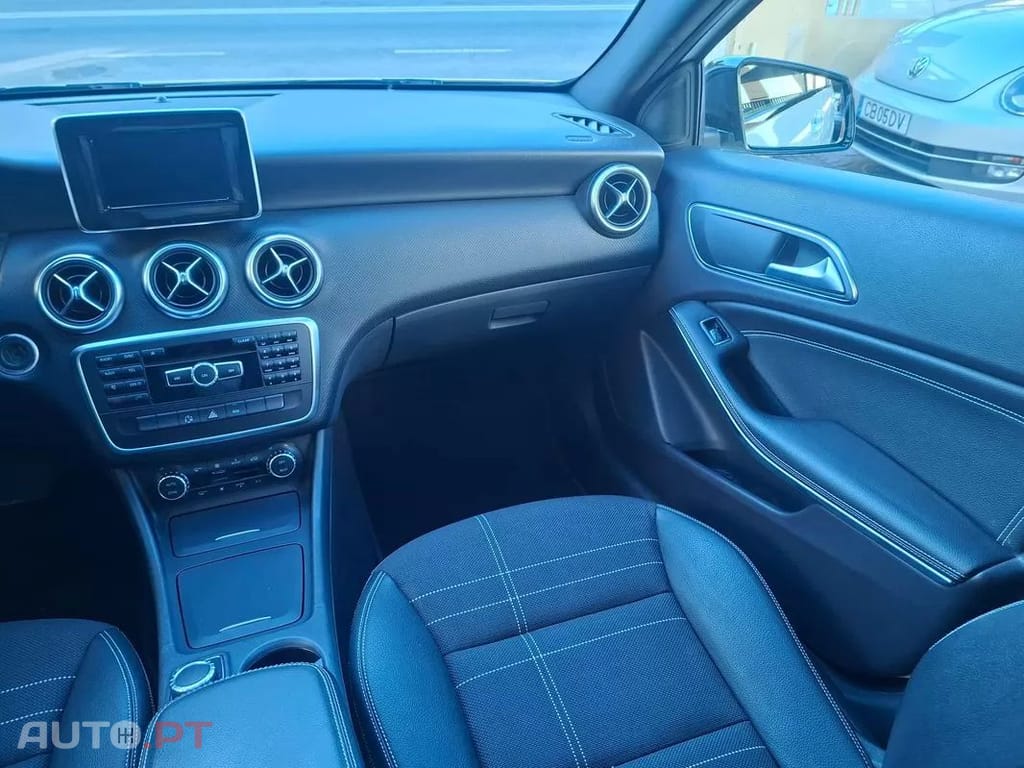 Mercedes-Benz A 200  Cdi 4matic 7g  Dct Streetstyle