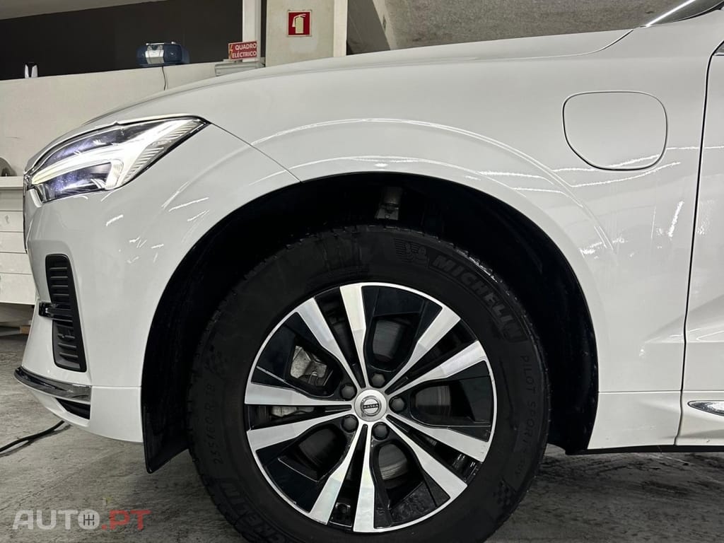 Volvo XC60 T6 AWD Recharge Geartronic Inscription Expression