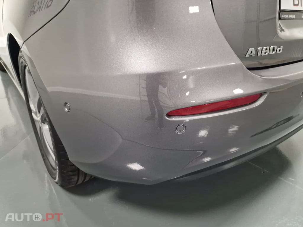 Mercedes-Benz A 180 d Style Plus Aut.