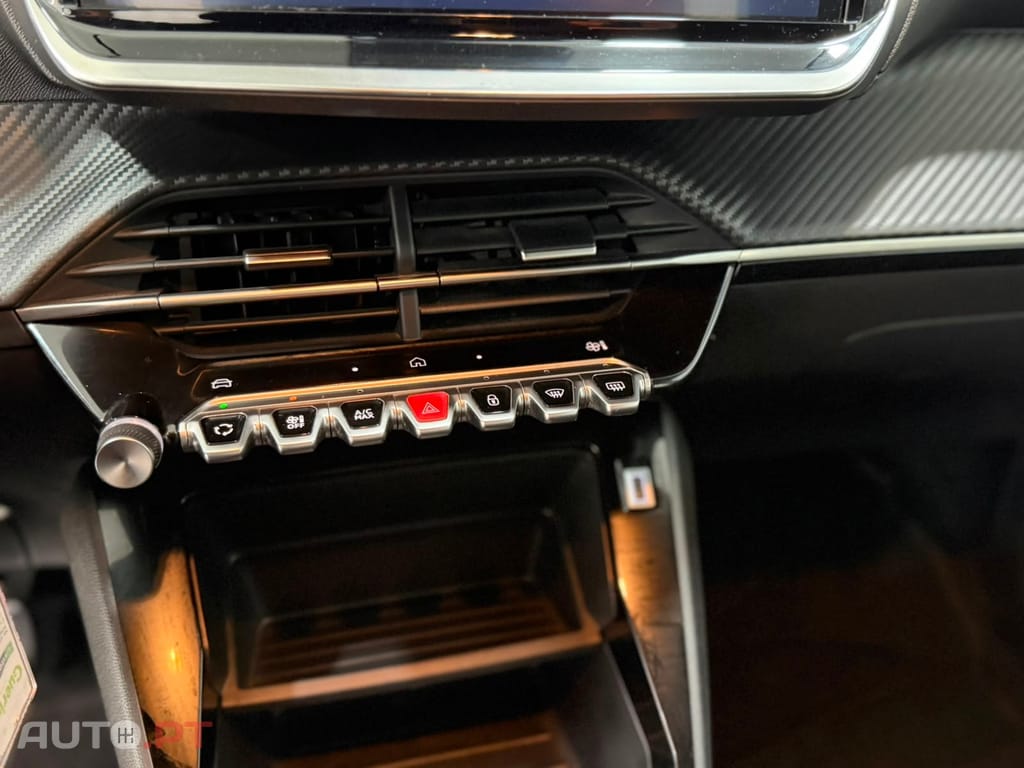 Peugeot 2008 1.2 PureTech Active
