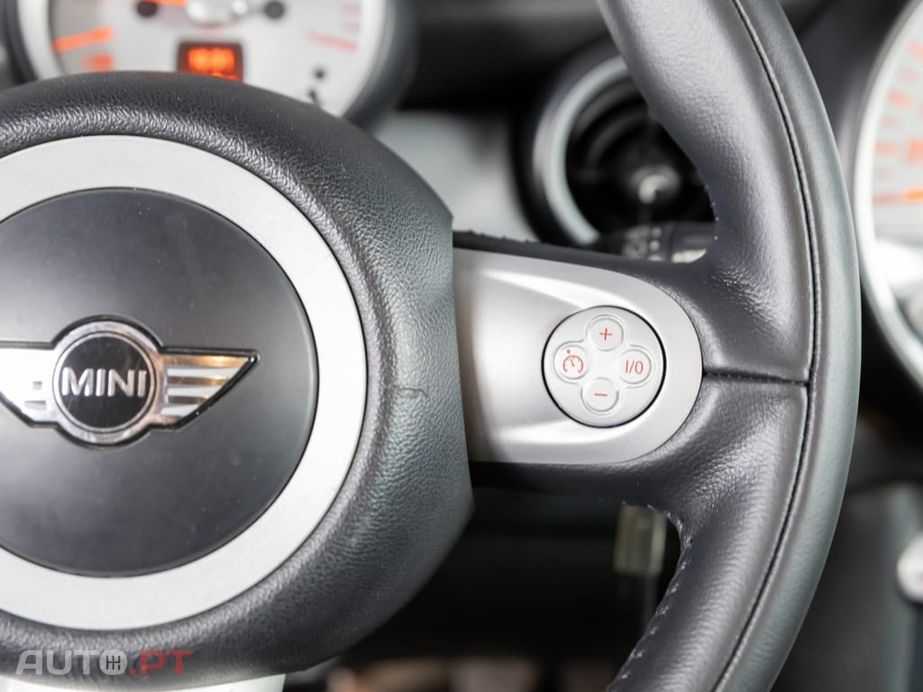 MINI Cooper One D