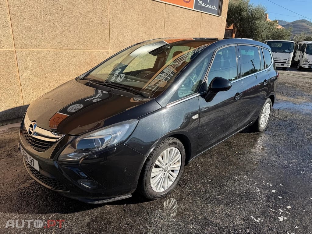 Opel Zafira 1.6 CDTi Executive
