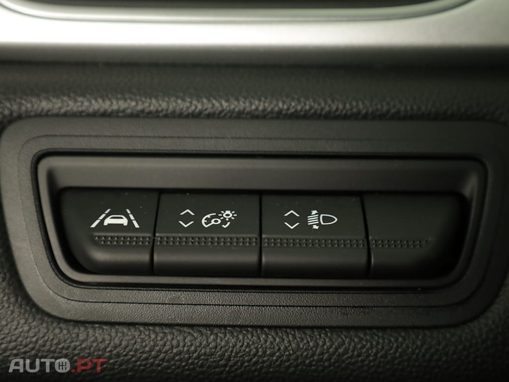 Renault Captur 1.0 TCe Techno Bi-Fuel