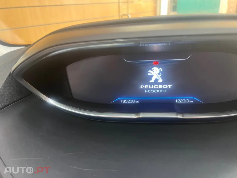 Peugeot 3008 1.5 BlueHDi GT Line J19 EAT8