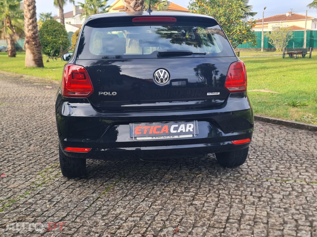Volkswagen Polo 1.0 Confortline