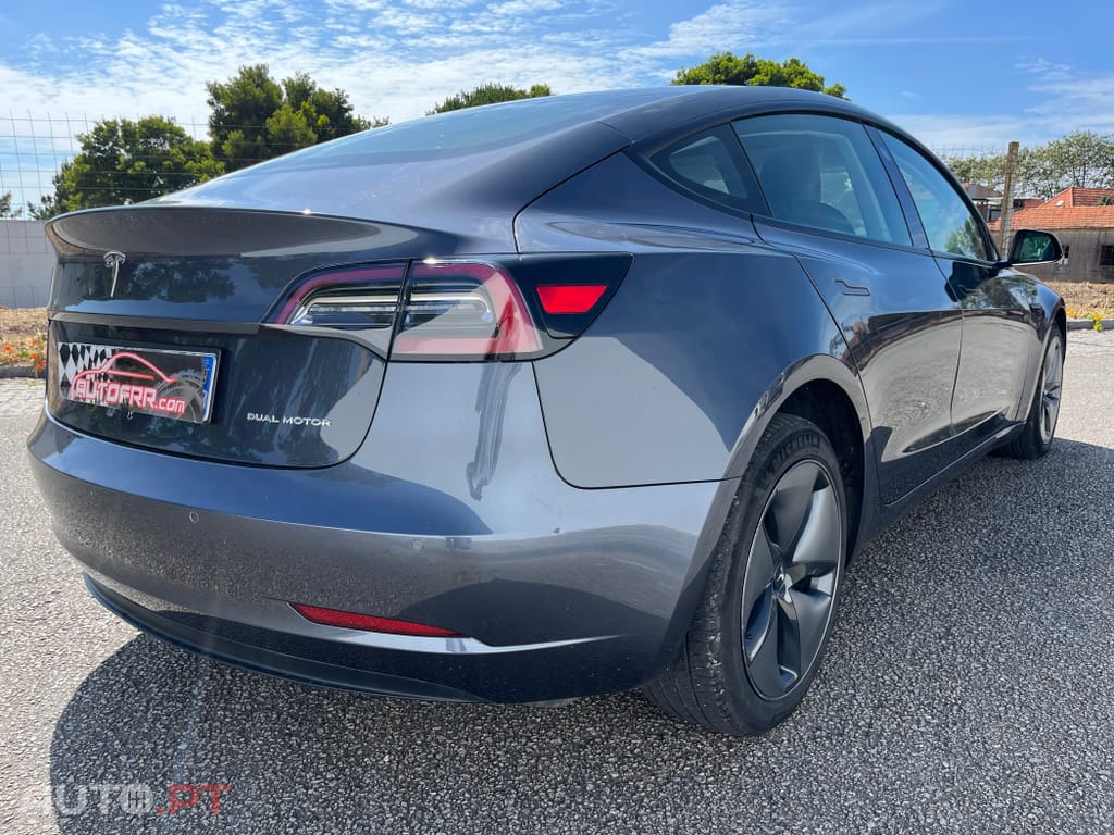 Tesla Model 3 Long Range AWD Dual Motor