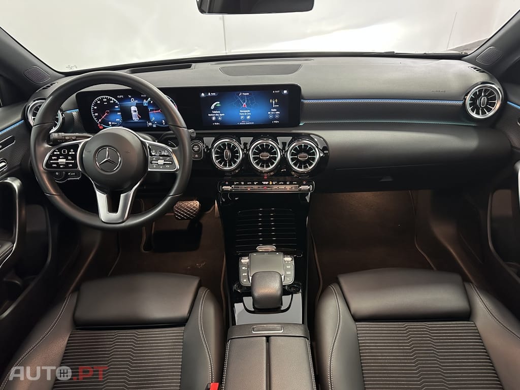 Mercedes-Benz A 180 2.0 A 180 D DCT PREMIUM PLUS