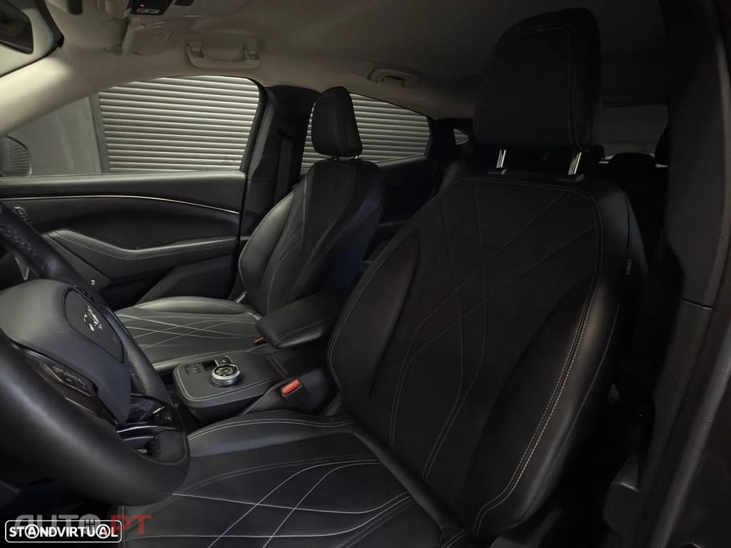 Ford Mustang Mach-E Standard