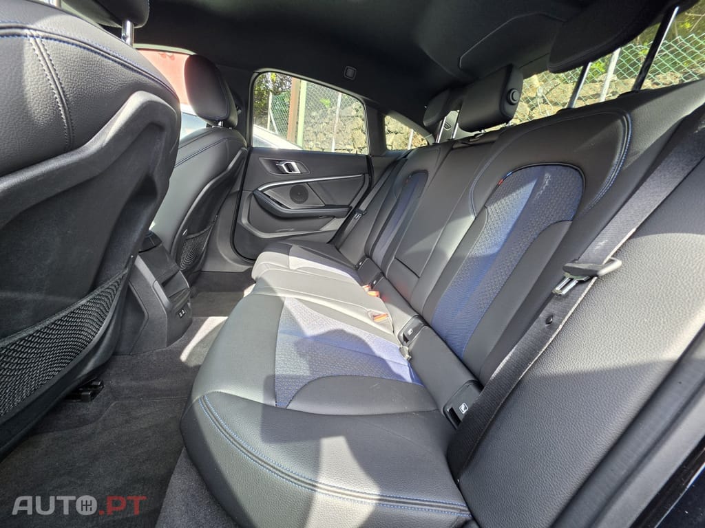 BMW 216 d Pack Desportivo M