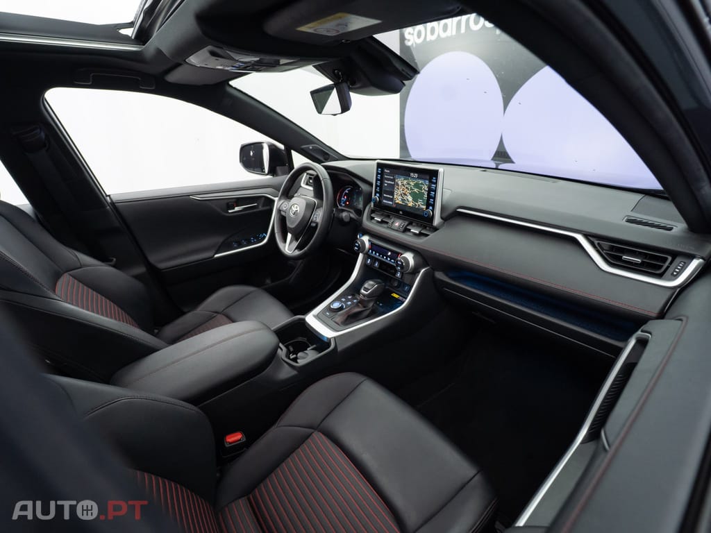 Toyota RAV4 2.5 HDF Plug-in Lounge AWD-i