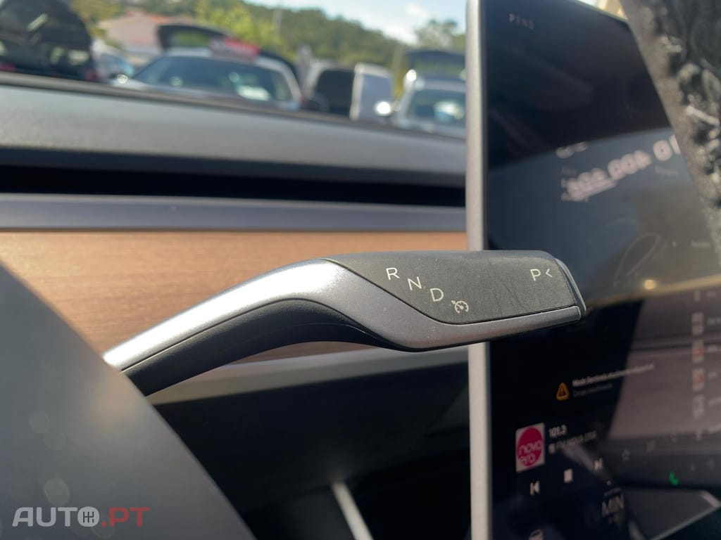 Tesla Model 3 Long-Range Dual Motor AWD