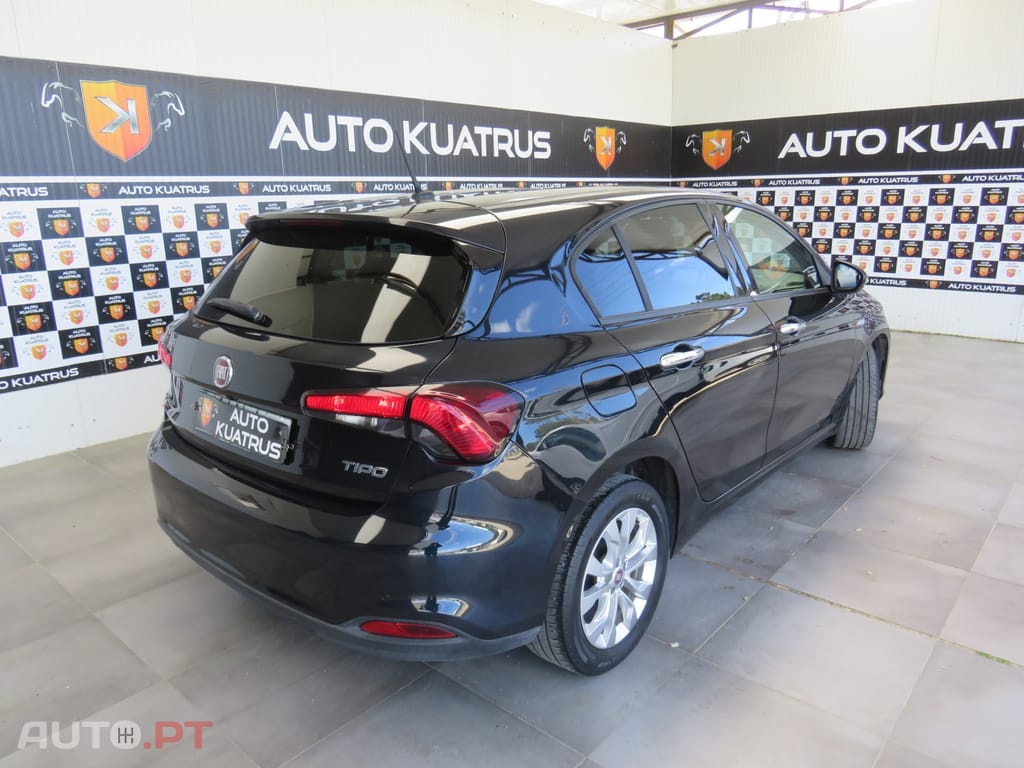 Fiat Tipo 1.3 M-Jet Lounge