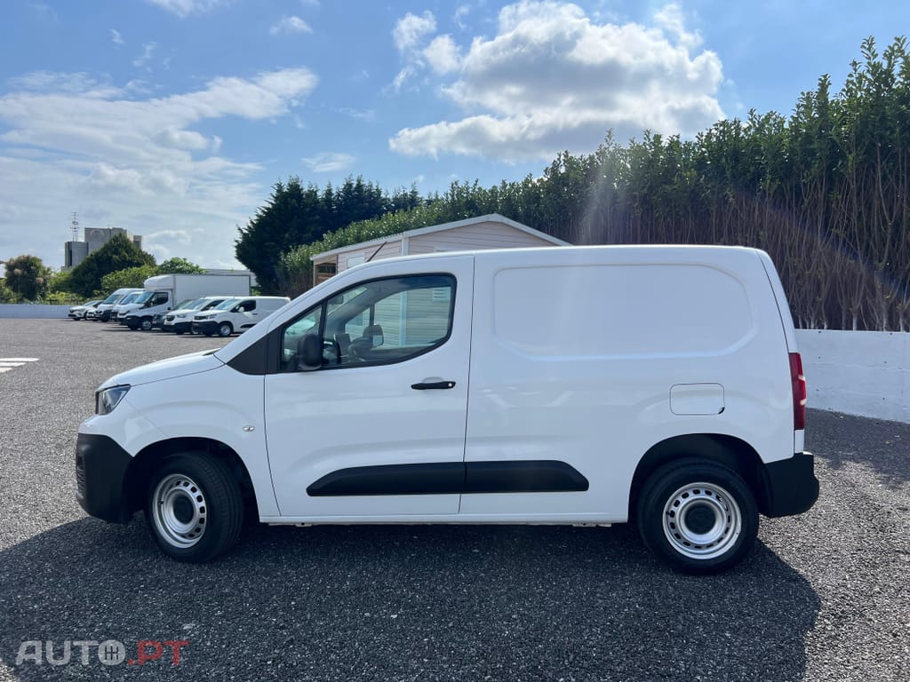 Peugeot Partner 1.5 BlueHDi Premium Standard