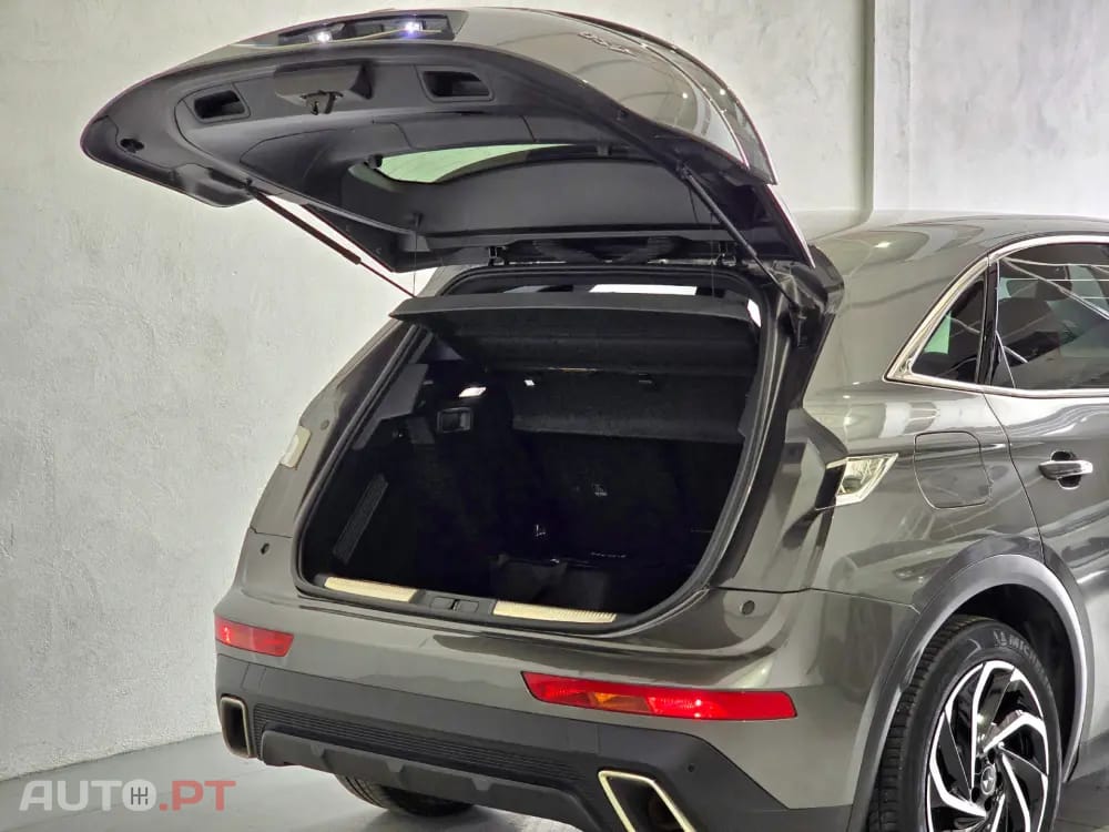 DS DS7 Crossback E-Tense Bastille+ EAT8
