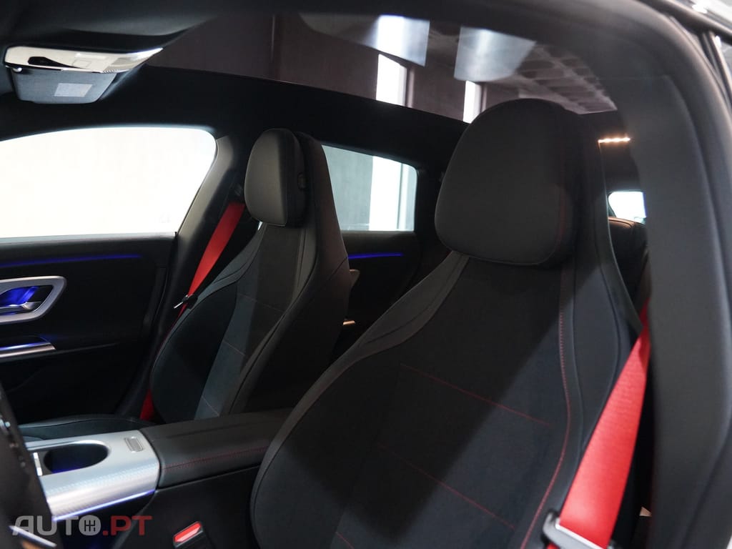 Mercedes-Benz CLA 250 com tecnologia EQ