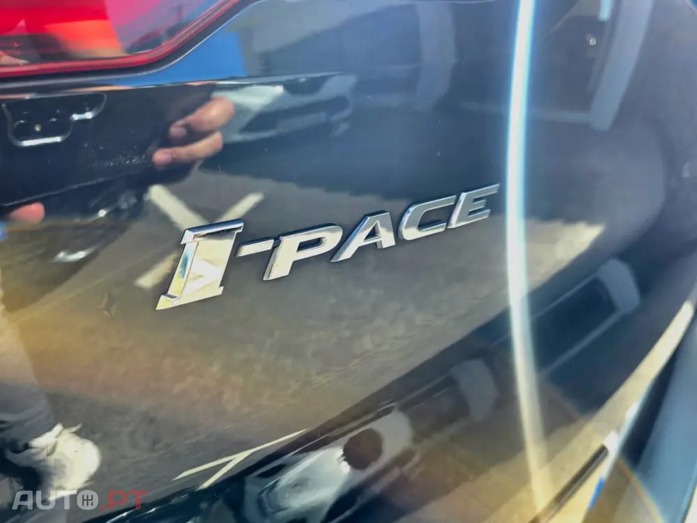 Jaguar I-Pace EV400 R-Dynamic SE AWD