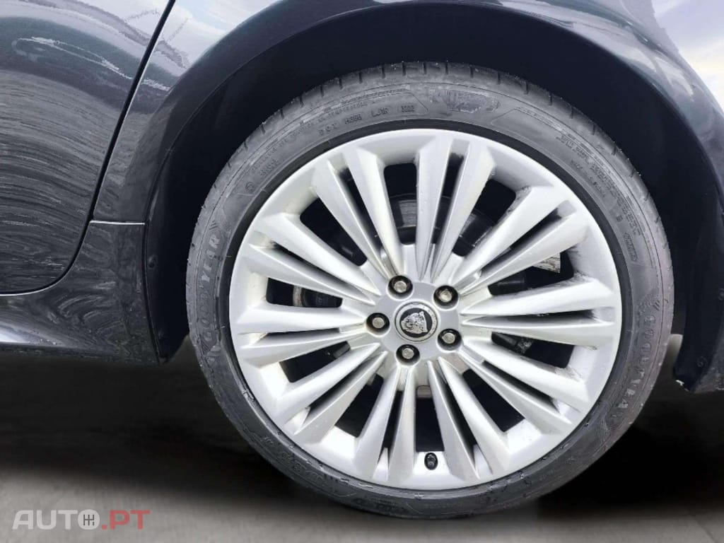 Jaguar XF 3.0 D SPORT