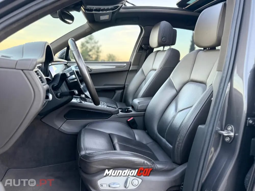 Porsche Macan S