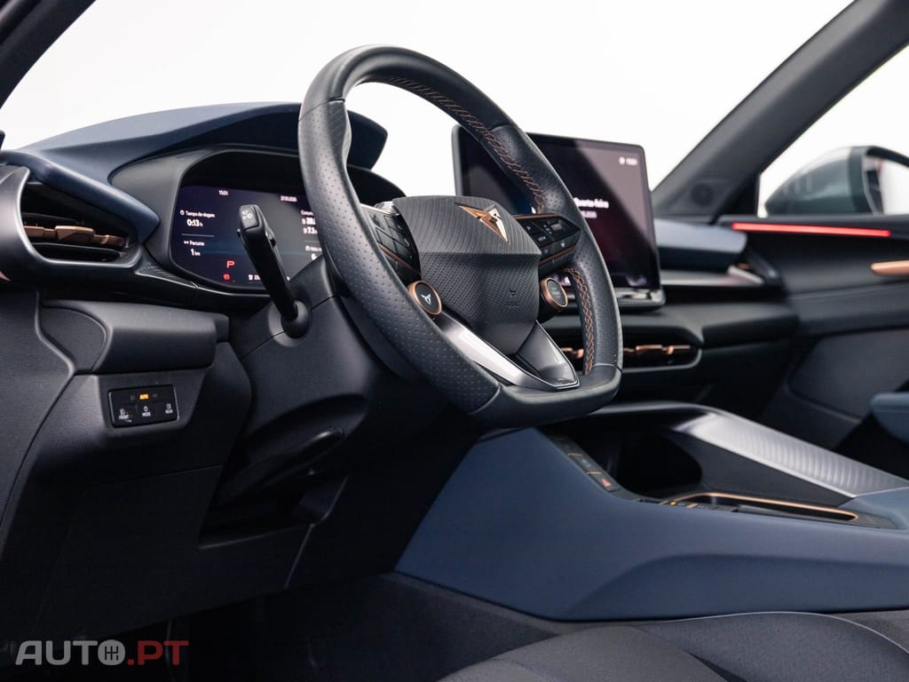 Cupra Terramar 1.5 e-Hybrid Tribe Edition DSG