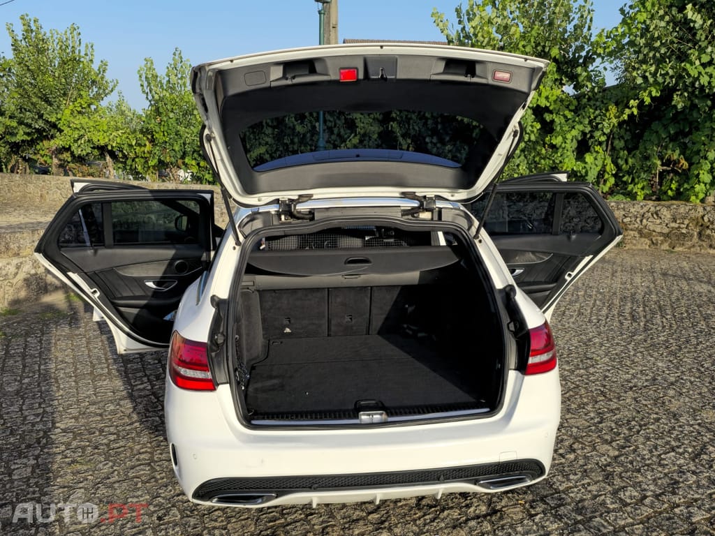 Mercedes-Benz C 200 AMG Automática