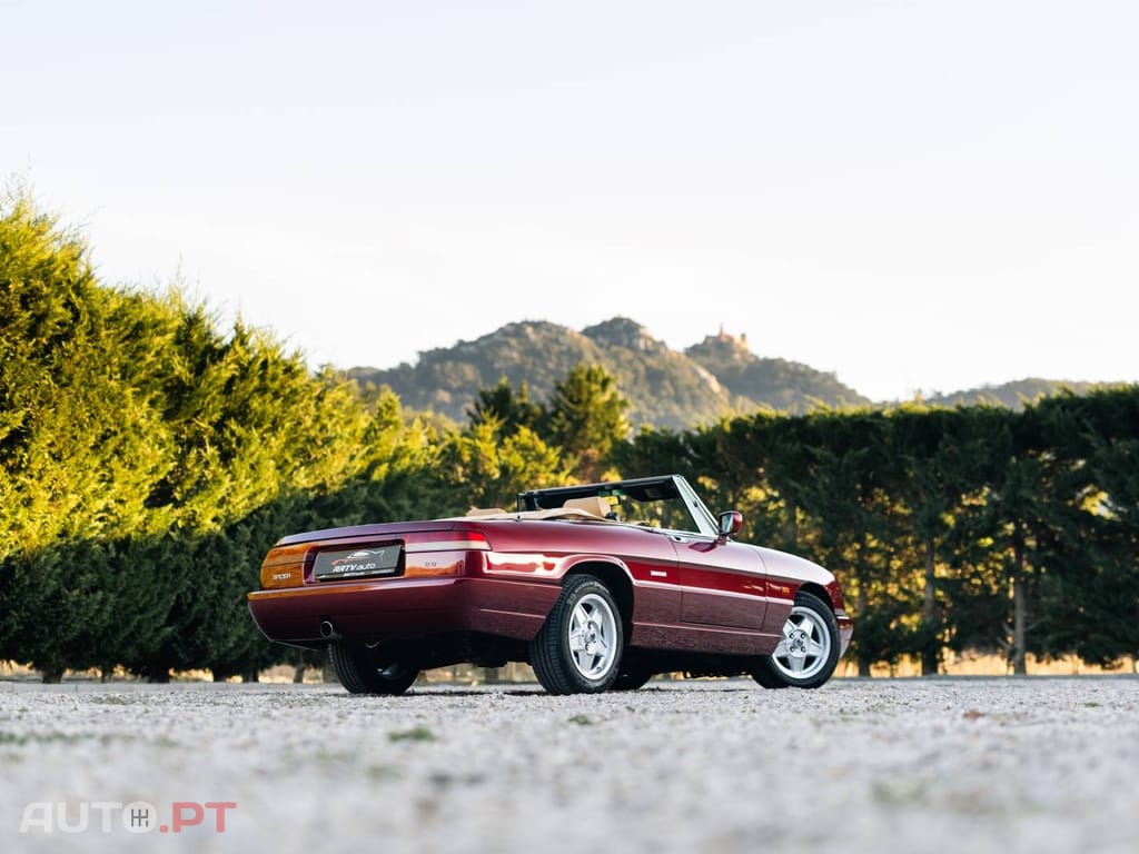 Alfa Romeo Spider 2.0