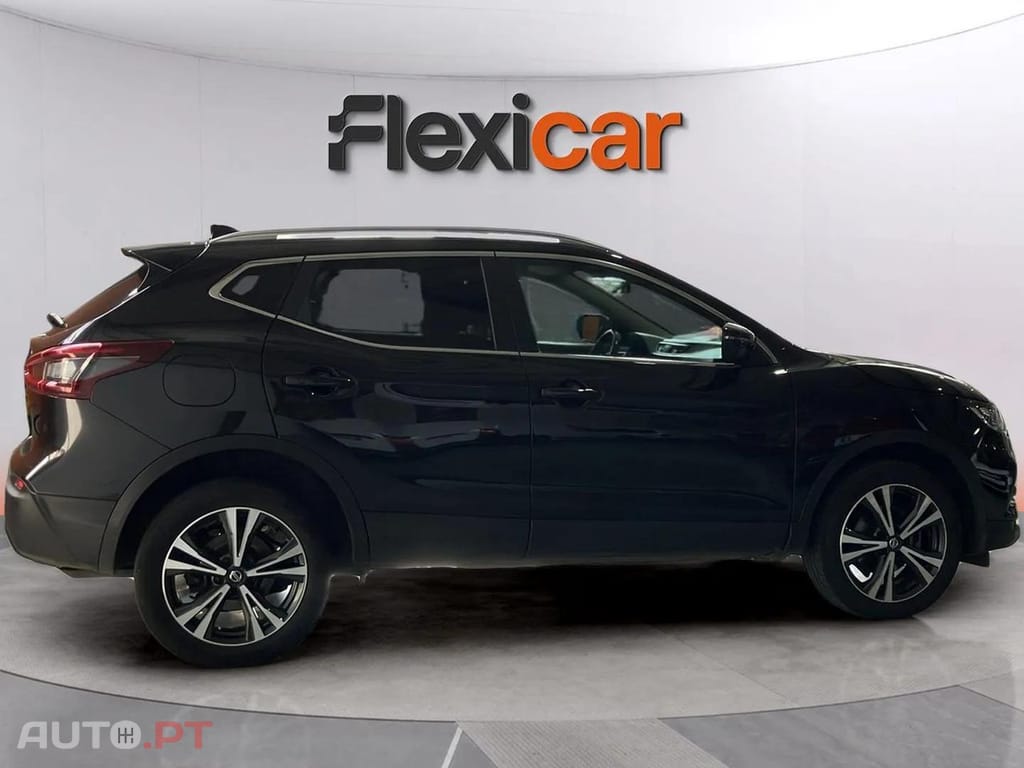 Nissan Qashqai 1.5 dCi N-Connecta J18