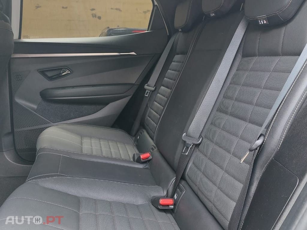 Renault Mégane E-Tech 220 Comfort Range Iconic
