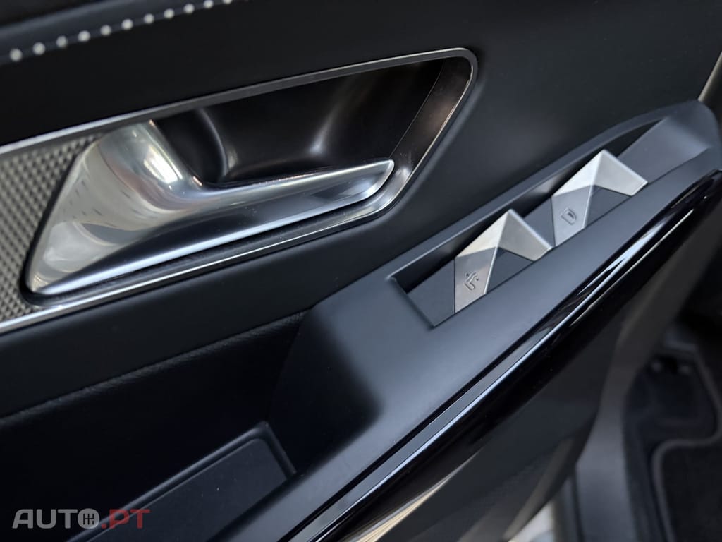 DS DS7 Crossback E-Tense Rivoli EAT8