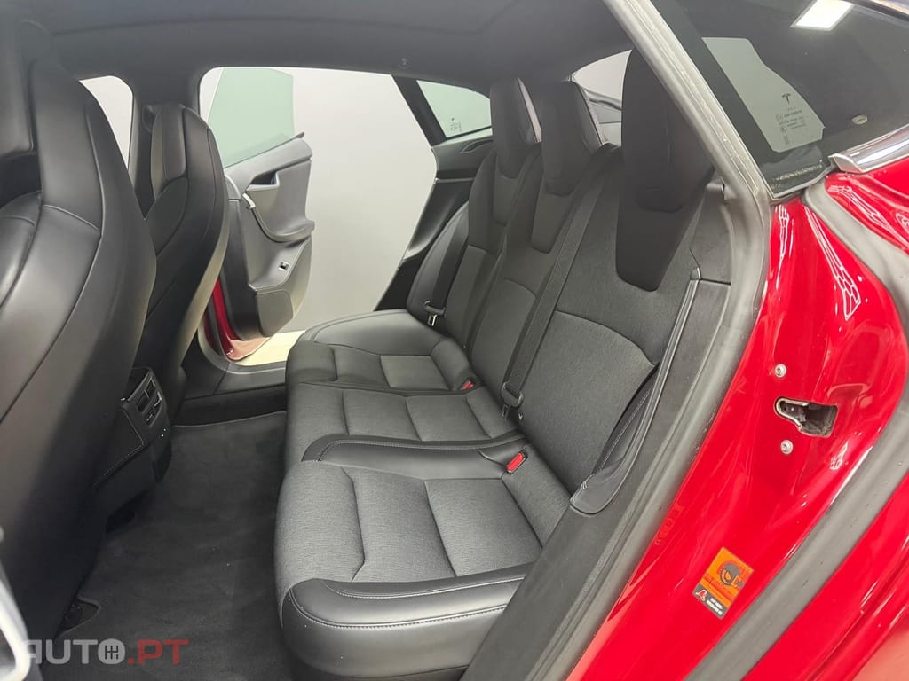 Tesla Model S 75D