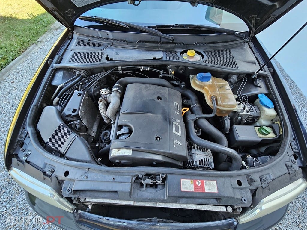 Audi A4 Avant 1.9 TDI Attraction
