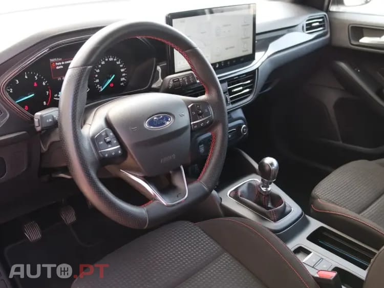 Ford Focus 1.0 EcoBoost ST-Line