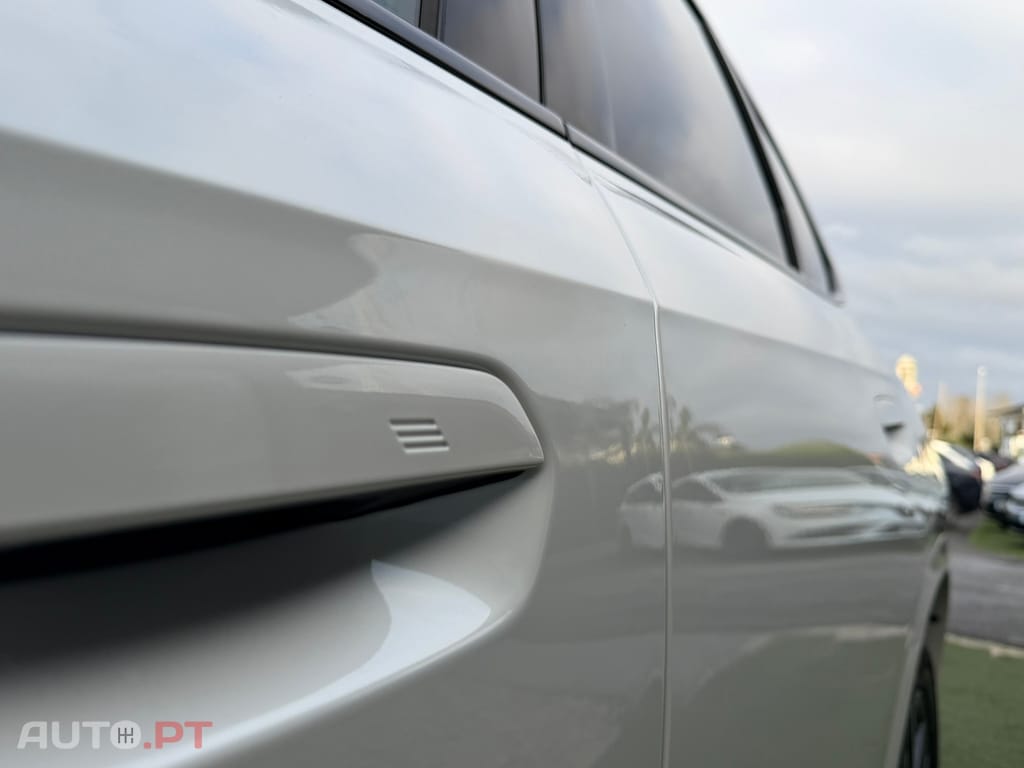 BMW X1 xDrive25e Pack Desportivo M