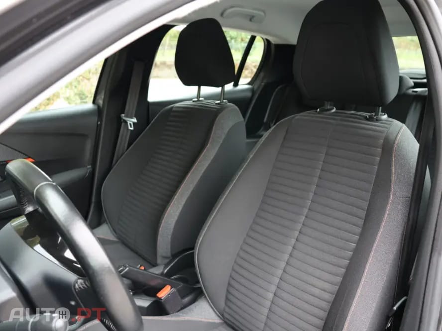 Peugeot 208 1.2 PureTech Allure