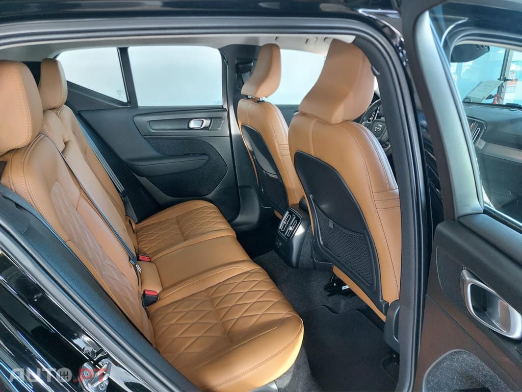 Volvo XC40 1.5 T4 PHEV Inscription Expression