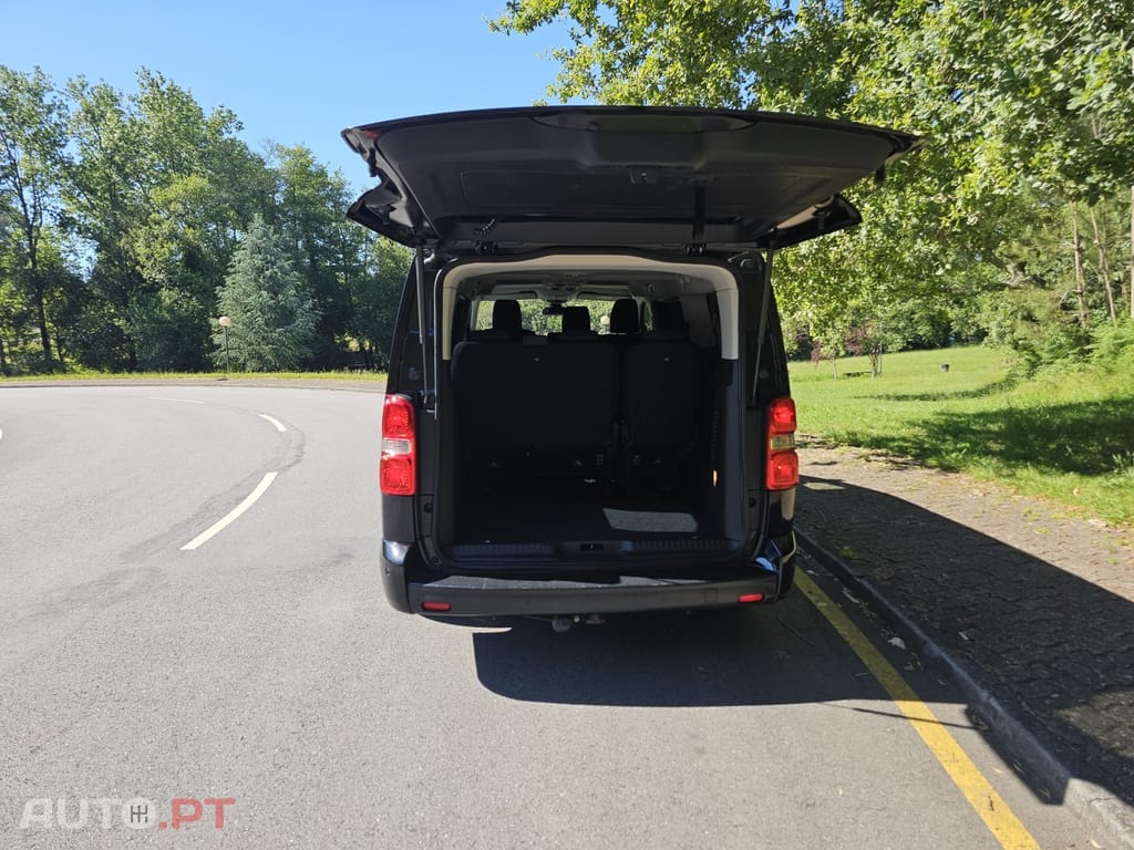 Peugeot Traveller 2.0 BlueHDi L2H1 Allure Standard