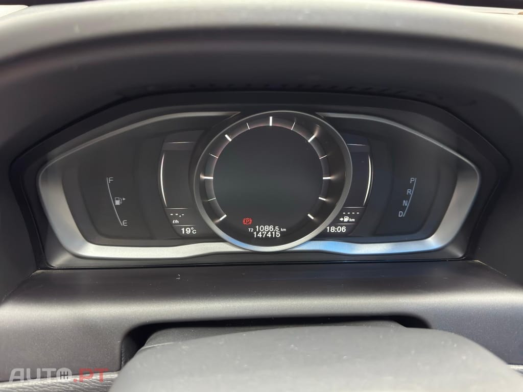 Volvo XC60 2.0 D3 Momentum Geartronic