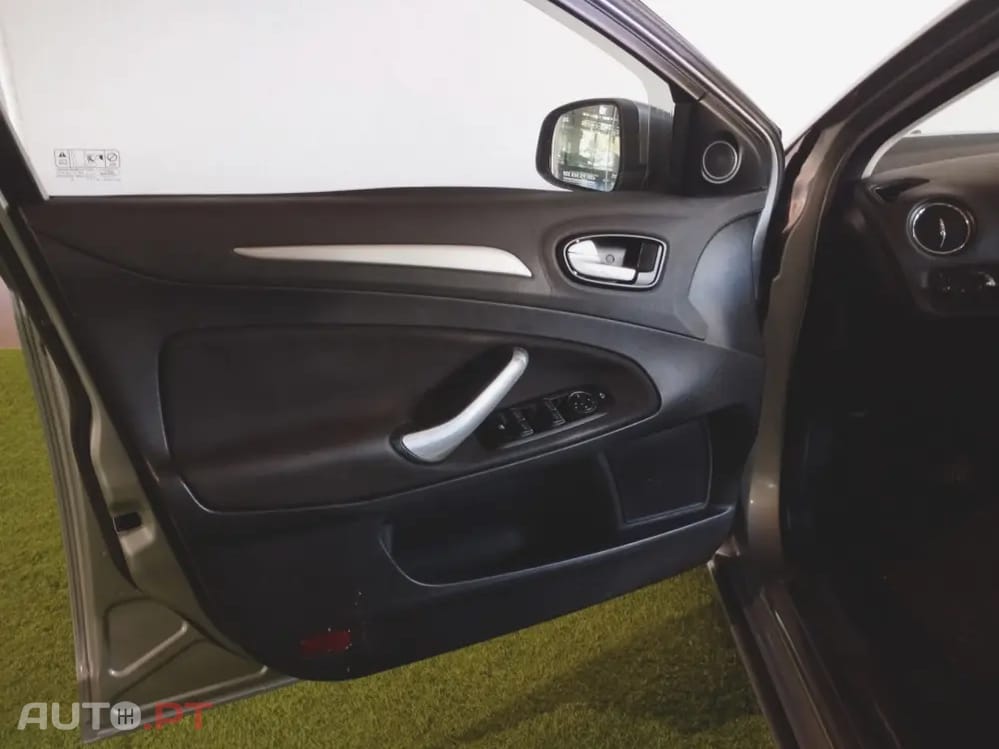 Ford Mondeo SW 1.8 TDCi Titanium