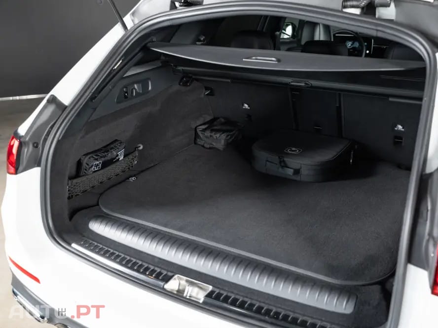 Mercedes-Benz E 300 de 4Matic AMG Line